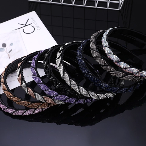 Braided Rhinestone Headband With Anti-Slip Teeth Fashion Sparkly Hair Hoop For Women Girls