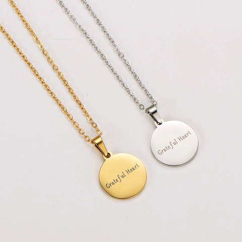 Collier Pendentif Disque Rond Grateful Heart Acier Inoxydable Bijoux Minimalistes Polis