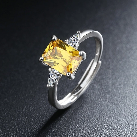 Simple Rectangular Yellow Zirconia Adjustable Copper Ring For Women Silver Plated Geometric Inlaid Finger Ring Jewelry