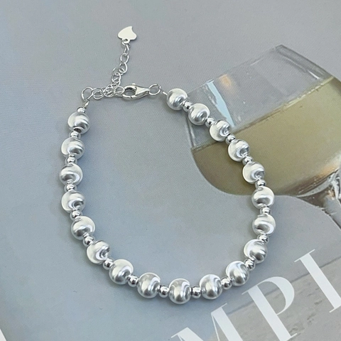 Minimalist Round Bead Bracelet For Women Silver Color Cat Eye Style Adjustable Beaded Hand Jewelry Birthday Gift For Her
