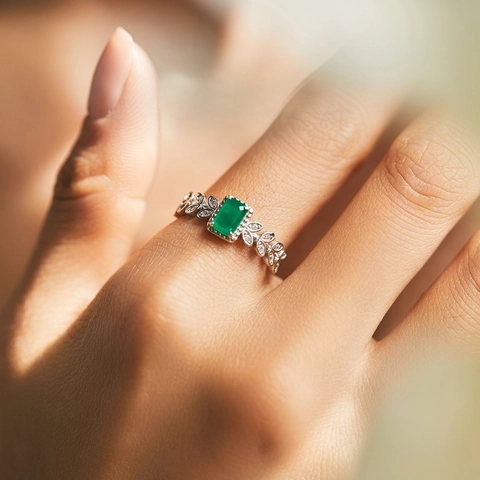 Vintage Ring Aus 925 Sterling Silber Mit Grünem Stein Im Smaragdschliff Und Zirkonia Blatt Design Für Damen
