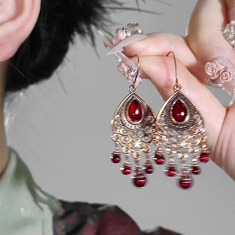 Pendientes De Gancho Étnicos Vintage Gota De Agua Borla Aleación Filigrana Hueca Con Cuentas De Vidrio Rojas