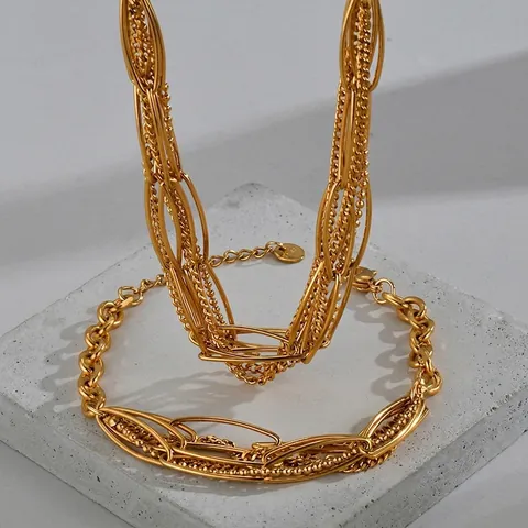 Set di Gioielli con Catena a Maglie Irregolari in Acciaio Inossidabile Placcato Oro Collana Multistrato Bracciale Set Donna