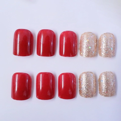 Rote Glänzende Press On Nails Goldene Pailletten Glitzer Kurze Quadratische Künstliche Falsche Nägel Für Damen