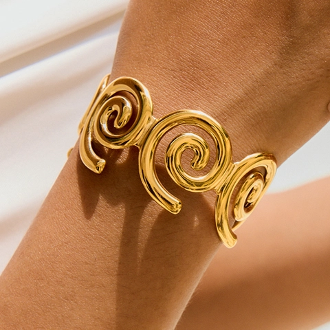 Westerse Stijl Roestvrij Staal Spiraal Vortex Open Manchet Armband Goud Holle Bangle Mode Woon-werkverkeer Handjuwelen Voor Dames