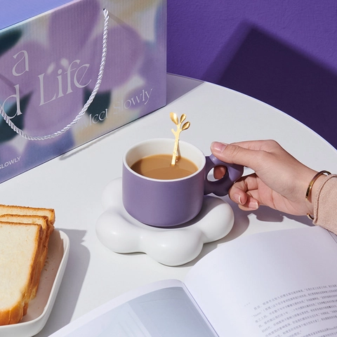 Tazza Da Caffè In Ceramica Piattino E Cucchiaio Confezione Regalo Manico A Fiore Sottobicchiere A Nuvola Stile Nordico Casa