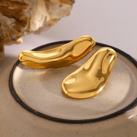 Boucles d'Oreilles Clous Vintage en Acier Inoxydable Plaqué Or 18K Irrégulier Martelées pour Femmes Bijoux Artistiques
