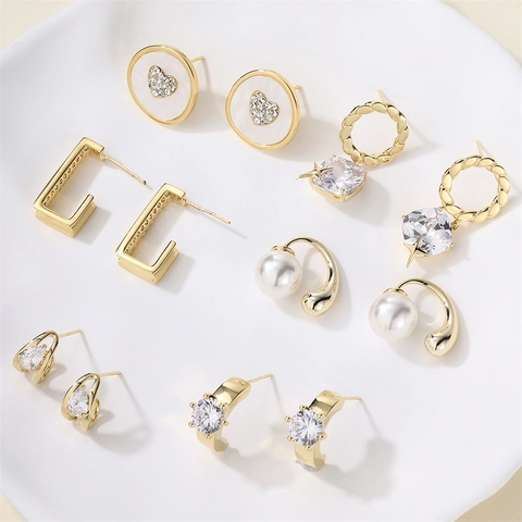Orecchini a Cuore Geometrici in Rame di Moda da Donna Placcati in Oro Con Strass Intarsiati Orecchini a Bottone in Perla Artificiale Gioielli