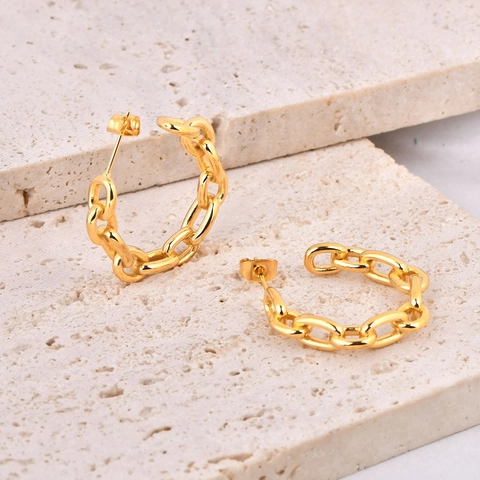 Interlocking Chain Link Hoop Earrings 18K Gold Plated Stainless Steel C Shape Minimalist Urban Style Jewelry For Women