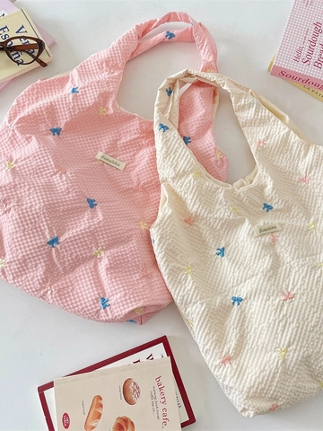Women Tote Bag Fresh Bowknot Embroidery Polyester Waffle Texture Large Capacity Shoulder Bag Casual Sweet Style