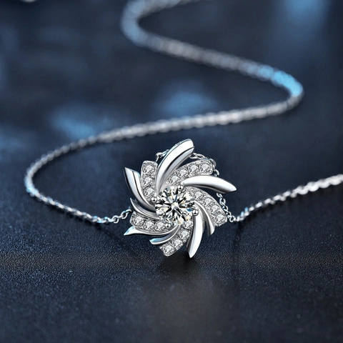 Collana con Pendente a Mulino a Vento Rotante in Argento Sterling S925 e Moissanite per Donna Design di Lusso Leggero Catena per Clavicola Gioielli Regalo