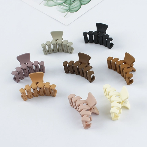 Matte Hair Claw Clip For Women Large Non-slip Frosted Acrylic Shark Clip Solid Color Morandi Hair Accessory