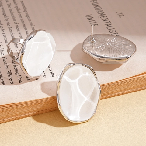 Irregular Oval Resin Geometric Jewelry Earrings And Ring For Women With 925 Sterling Silver Earring Post Alloy White Chic