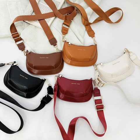 Kids Fashion Half Moon Crossbody Bag PU Leather Solid Color Adjustable Wide Strap Shoulder Bag For Toddlers Trendy
