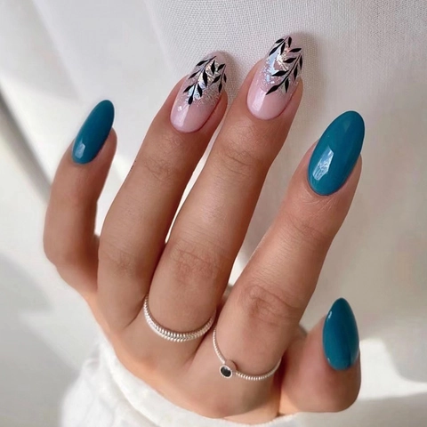 Unghie Finte Press On Ovali Blu Rosa Lucide Foglia Argento Glitter Motivo Foglie Per Donna
