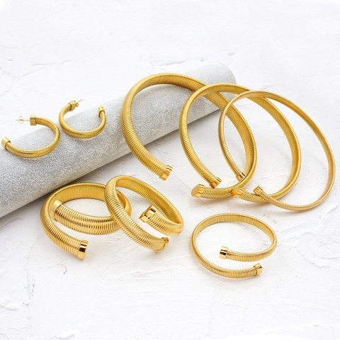 Collana Bracciale Orecchini In Acciaio Inossidabile Gioielli Per Donna Stile Tubogas Spirale Flessibile Accessorio Minimalista