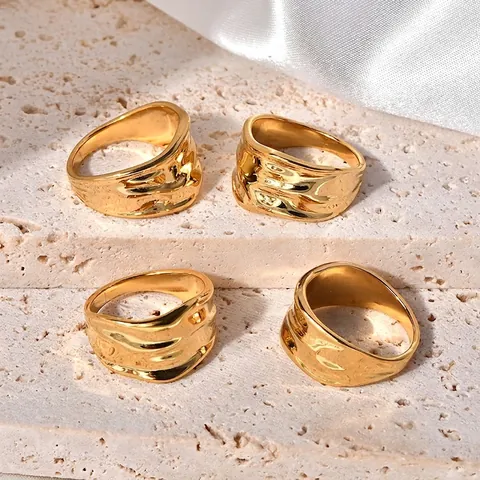 Anello Geometrico Irregolare Acciaio Inossidabile Placcato Oro Trama Ondulata Minimalista Gioielli Da Dito Per Donne