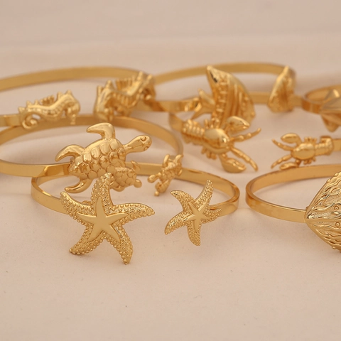 Vergoldeter Edelstahl Offener Armreif Für Damen Meeresschildkröte Seestern Seepferdchen Muschel Ozean Thema Manschette Schmuck