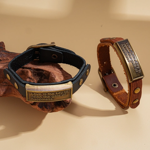 Bracelet En Cuir Rétro Avec Plaque De Citation En Alliage Love Is The Key Rivet Bijoux Boho Réglables Pour Femmes