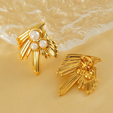 Pendientes De Botón Golondrina Perla Artificial Ala Vintage Acero Inoxidable Chapado En Oro 18K Elegante Textura Radiante