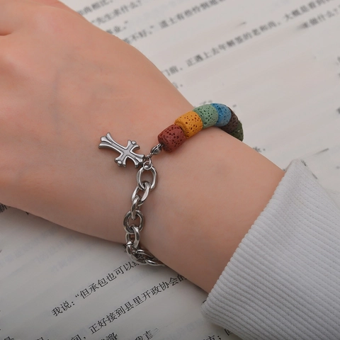 Bracciale In Acciaio Inossidabile Perline Quadrate In Pietra Lavica Vulcanica Colorata Mezza Catena Ciondolo A Croce
