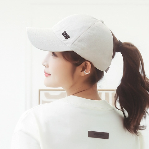 Ponytail Baseball Cap Women Cotton Polyester Breathable Sun Protection Adjustable Letter Embroidered Summer Casual Hat