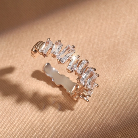 Luxus Kupfer Offener Ring Für Damen Eleganter Rechteckiger Zirkonia Verstellbarer Irregulärer Fingerring Mode Minimalistischer Schmuck Geschenk