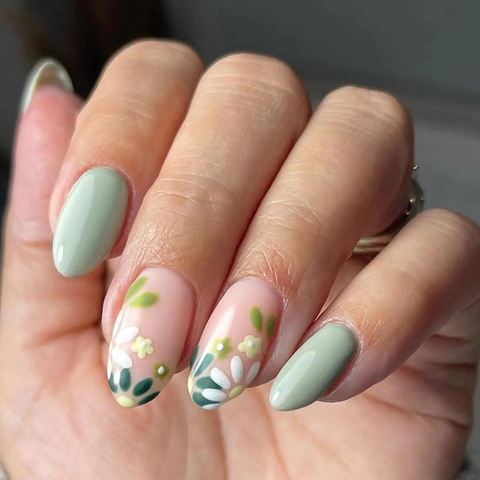 Press On Nägel Mintgrün Gänseblümchen Muster Oval Rund Glänzend ABS Kunststoff Frischer Einfacher Stil Für Frauen