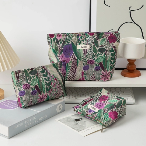 Retro Floral Jacquard Makeup Bag Large Capacity Travel Cosmetic Organizer Portable Storage Pouch For Women