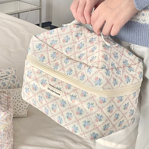 Gesteppte Baumwolle Kosmetiktasche Blumen Zirkus Muster Tragbare Große Kapazität Toilettenartikel Organizer Reise Tasche