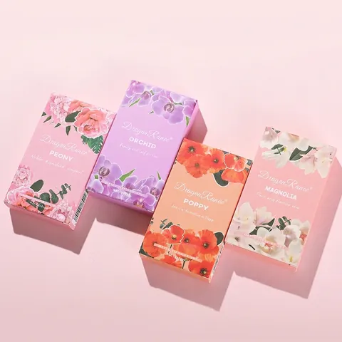 Collezione Rossetti Opachi Lunga Durata Impermeabile Consistenza Vellutata Serie Floreale Trucco Elegante