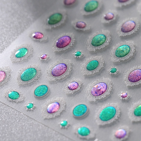 3D Geprägte Nagelkunst Aufkleber Relief Weiße Spitze Barock Edelstein Stil Selbstklebend Holographisch Aurora Maniküre