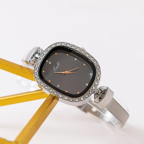 Orologio Da Donna Al Quarzo Elegante Strass Quadrante Quadrato Lega Cinturino In Maglia Orologio Da Polso Minimalista