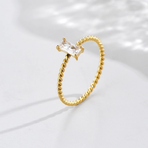 Minimalist Twist Rope Band Ring Women Baguette Zircon Stainless Steel Geometric Jewelry Retro Style