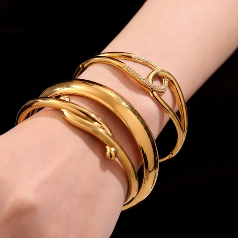 Stainless Steel Open Cuff Bangle Bracelet For Women 18K Gold Plated Zircon Inlay Horseshoe Knot Geometric Jewelry