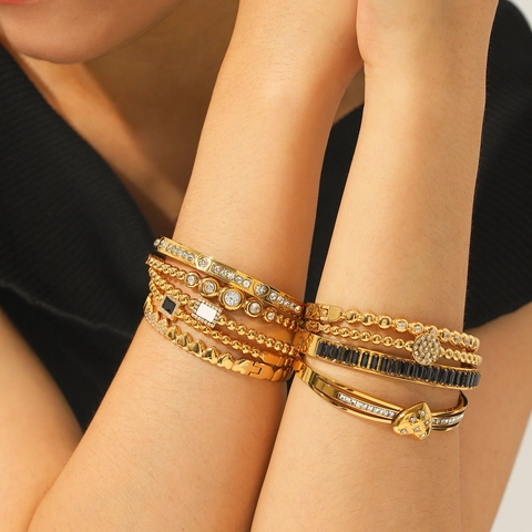 18K Gold Plated Stainless Steel Bangle Bracelet Geometric Heart Square Shell Waterproof Hypoallergenic Jewelry For Women