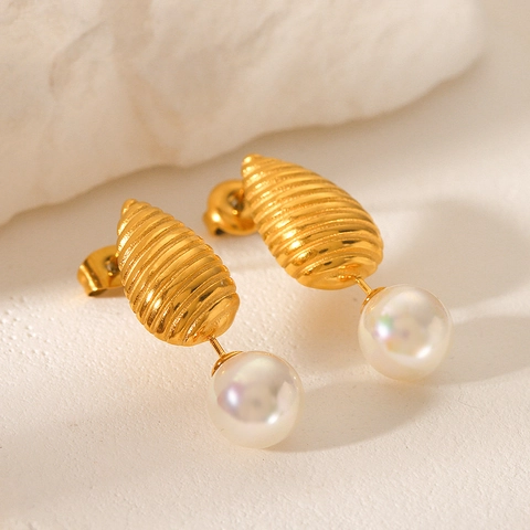 Pendientes De Gota Para Mujer De Acero Inoxidable Chapados En Oro De 18 Quilates Con Textura Roscada En Forma De Lágrima Y Perla Artificial Blanca