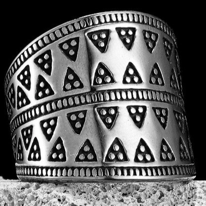 Bague En Acier Inoxydable Vintage Motif Triangle Irrégulier Géométrique Large Style Punk Rétro Bijoux Unisexe