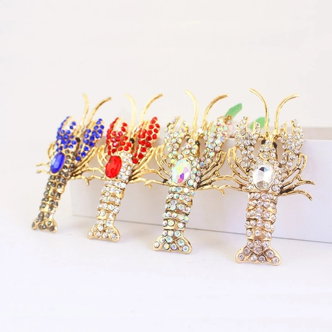 Llavero de Langosta con Strass de Lujo con Aleación de Zinc Dorado Colgante de Animal Elegante para Bolsas y Llaveros Regalo Ideal para Mujer