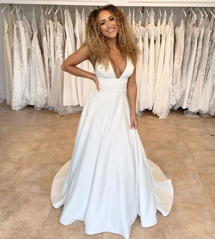 Wedding Dress Deep V-Neck Sleeveless Satin A-Line Floor-Length Elegant Formal Evening Gown For Women Ivory White