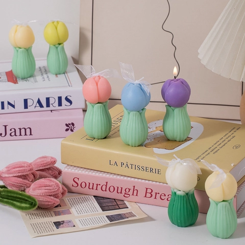 Tulip Scented Candle Flower Shape Soy Wax Home Decor Aesthetic Ribbon Bow Wedding Favor Souvenir Aesthetic Ornament
