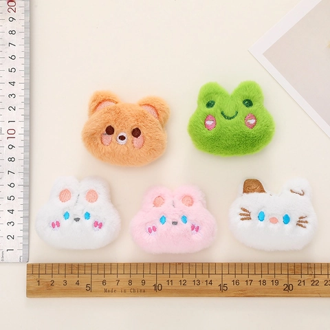 Cute Cartoon Animal Plush Brooch Soft Embroidered Rabbit Bear Cat Frog Pin For Bag Clothes Decoration Kawaii Accessory