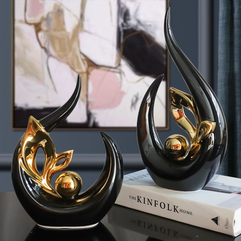 Scultura In Ceramica Astratta Moderna Ornamenti D'Arte Di Lusso Figurine Decorative Elettroplaccate Minimaliste Per Casa Soggiorno Ufficio Scrivania
