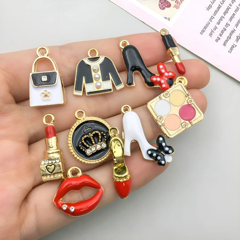 Dijes De Aleación Esmaltada Moda Lápiz Labial Tacones Altos Bolso Labios Corona Colgantes Para Hacer Joyas Accesorios DIY