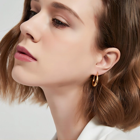 Orecchini A Cerchio A Forma Di U Acciaio Inossidabile Placcato Oro Lucidato Geometrico Minimalista Gioielli Per Donne Tendenza
