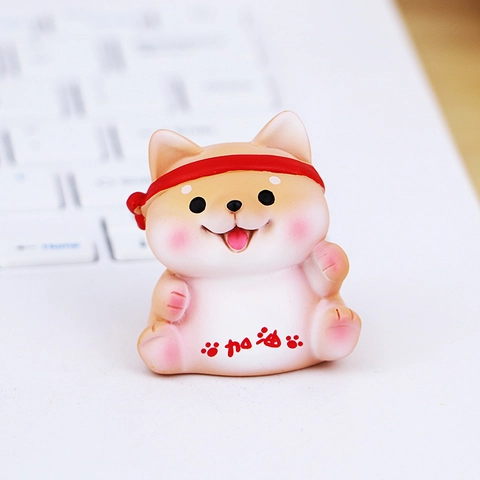 Mini Statuette In Resina Shiba Inu Cane Cartone Animato Ornamenti Da Scrivania Per Decorazione Interni Auto Ufficio Stile Fortuna