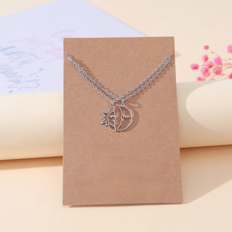 Colliers Avec Pendentif Soleil Et Lune En Acier Inoxydable Pour Couples Amis Bijoux Polis Avec Carte De Voeux Cadeau