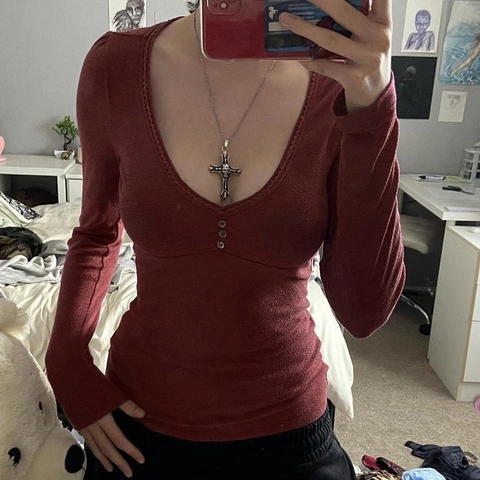 Women Long Sleeve Ribbed Knit T-Shirt V Neck Lace Trim Button Decor Slim Fit Casual Top