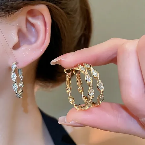 Orecchini A Cerchio Intrecciati Rame Placcato Oro 18K Con Perno In Argento Zircone Gioielli Minimalisti Per Donna