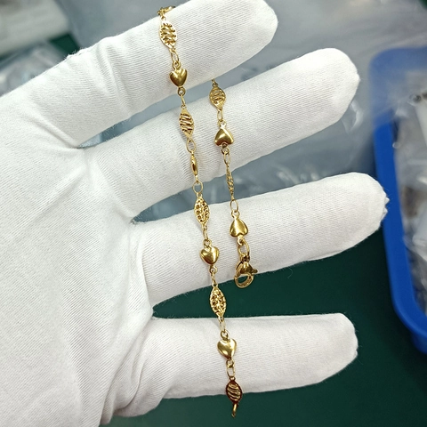 Bracciale A Cuore Acciaio Inossidable 304 Placcato Oro 18K Maglie Strutturate Cave Gioielli Eleganti Per Donna Uomo Semplice